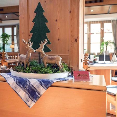 Hotel Restaurant Goldener Hirsch Donauwörth Buitenkant foto